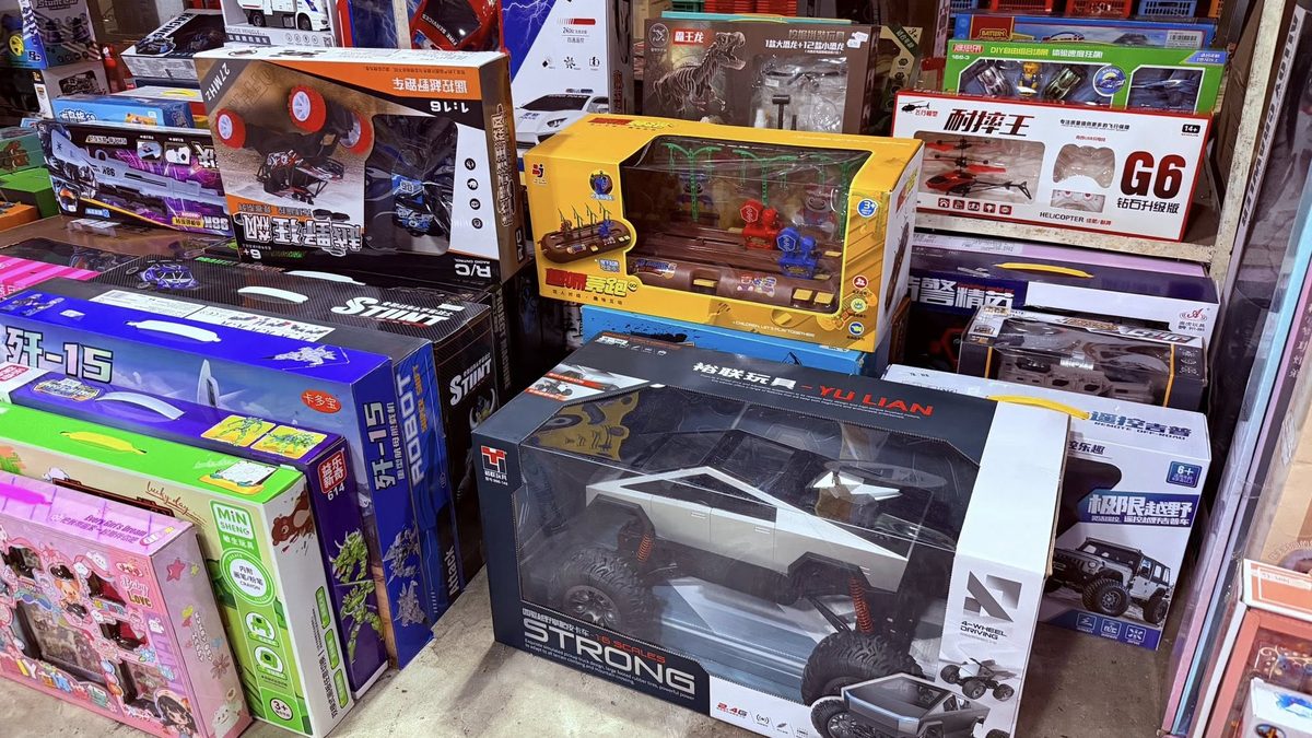 Truck Blender TZ185 on ToyLandia Shopee